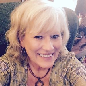 Meet your Posher, Brenda